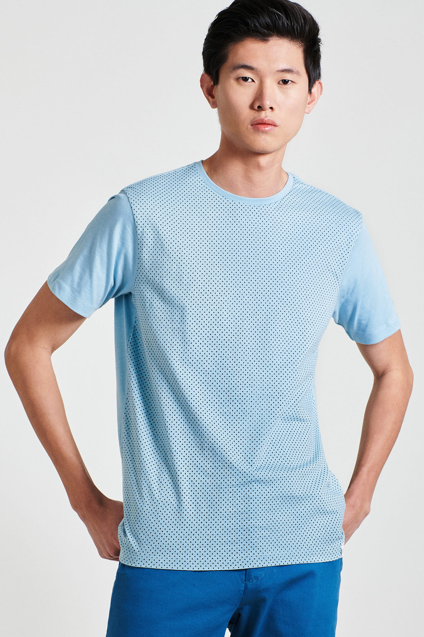 T-Shirt Azul Claro Casual Homem